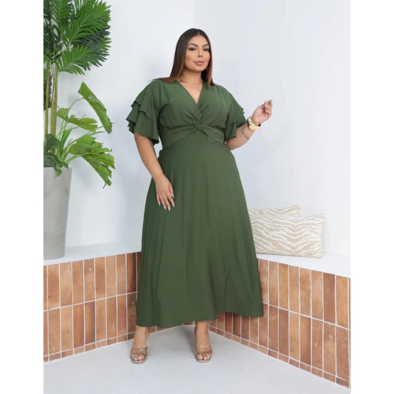 Vestido Plus Size Longo Com Decote Cruzado E Manga Babada