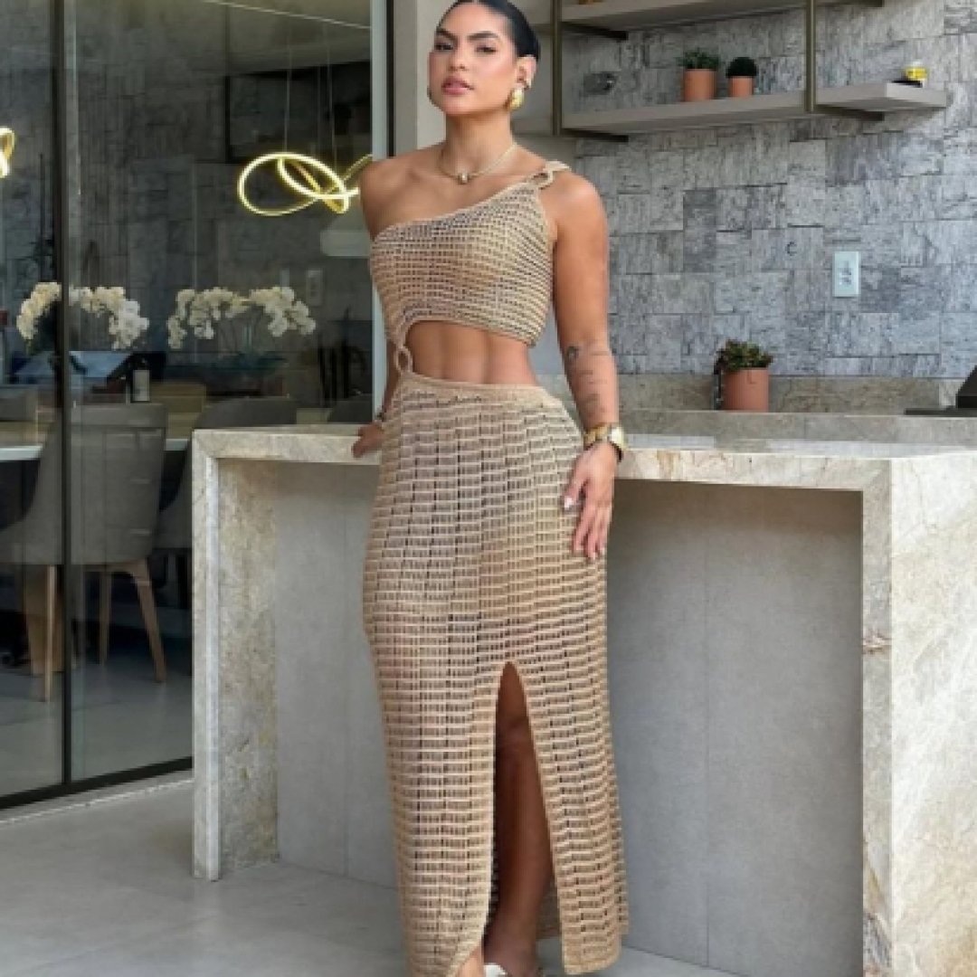 Vestido Elegante Crochê Ombro Único com Fenda